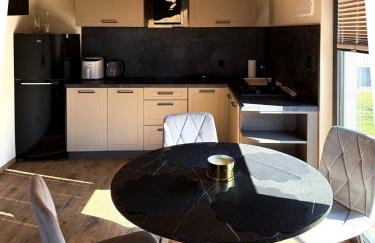 Dębowy Zakątek Sasino - domki z sauną lub jacuzzi - Foto 8