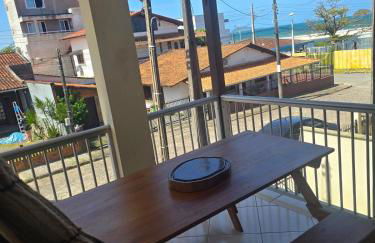 Ótimo apartamento com ampla sacada e vista pro mar - Foto 21