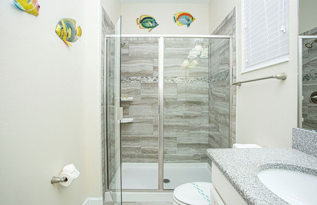 Luxury 5Bd w Jacuzzi Pool Near Disney 5528 - Foto 29