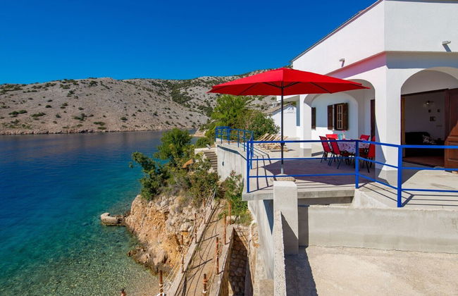 Sunny Beachfront Jablanac Apartments - Foto 30