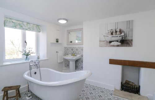 The Old School House - Photo 33