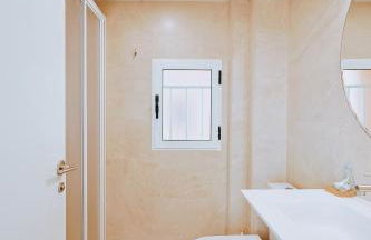 Apartamento prémium con 5 Piscinas Barbacoa Tenis Frontenis - Foto 34