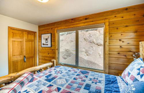 Lakefront Divide Cabin with Game Room! - Foto 26