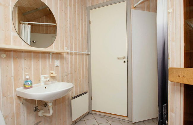 6 Person Holiday Home in Farso - Photo 9