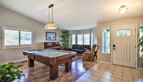 Hot Tub and Fire Pit Reno Gem 12 Mi to Skiing - Foto 4