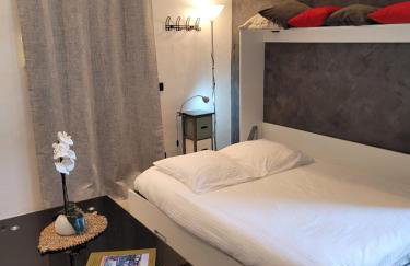 Villa Gustave, studio confort avec balcon Centre Cannes - Foto 3