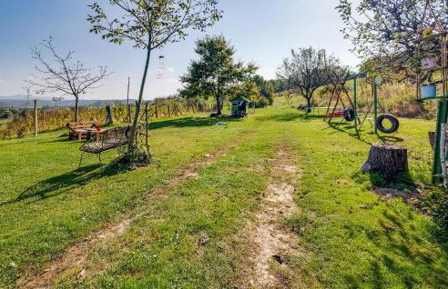 2 Bedroom Nice Home In Gornji Daruvar - Foto 27