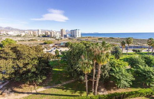 Beautiful Apartment In Campello - Foto 9