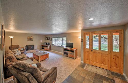 Quaint Priest Lake Cabin with Patio Less Than 1 Mi to Lake! - Foto 4