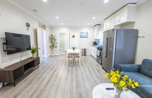 Modern Cozy Stylish Home AC WasherDryer Parking 3 minutes to Balboa Park - Foto 25