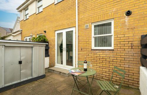 Modern 3BR Home - Designated Parking - Groups - Foto 44