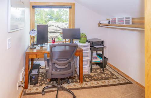 Golden Oasis - Photo 8