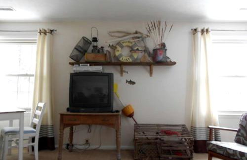 Idyllic Beachfront Vacation Rental on the Shores of Lake Erie in Northern Ohio - Foto 15