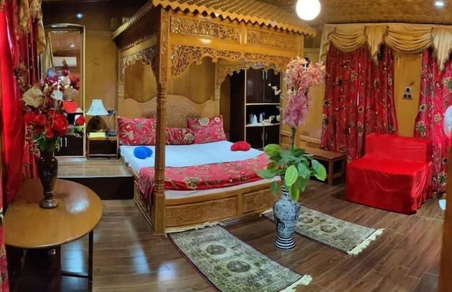 The Mughal Palace Eco Luxury Houseboat - Foto 7