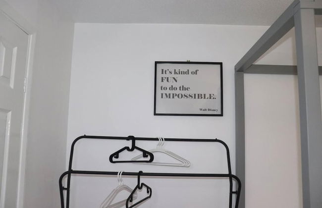 Immaculate 2-bed Apartment in Dagenham - Photo 34