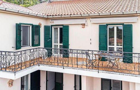 2 Bedroom Beautiful Apartment In Laureana Cilento - Photo 14