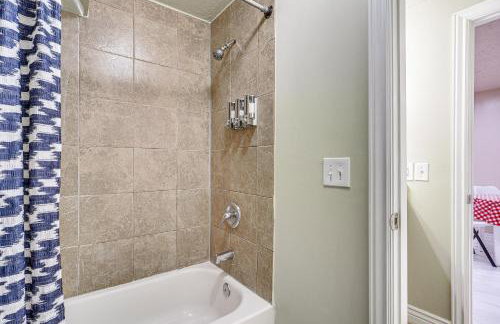 Home Theater and Patio South Jordan Basement Unit - Foto 19