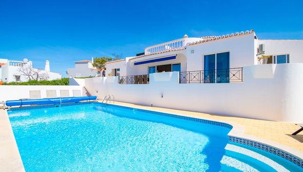 32A Vale do Milho Stunning Detached Villa Close - Foto 2, Habitación