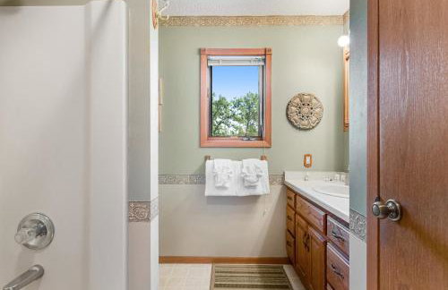 Cottage on the Green - Photo 14