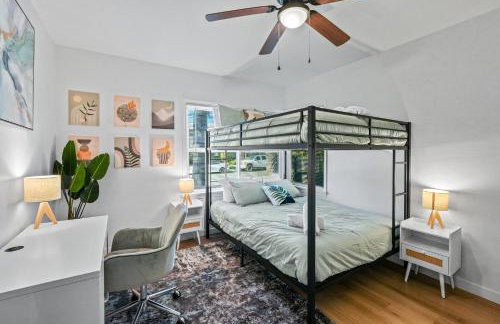 Belmont Shore Getaway with Hot Tub and Firepit - Foto 41