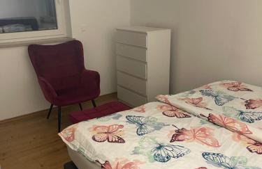 Helle großzügige ruhige Dreizimmerwohnung in Altstadtnähe mit kostenlosem Tiefgaragenstellplatz - Foto 11