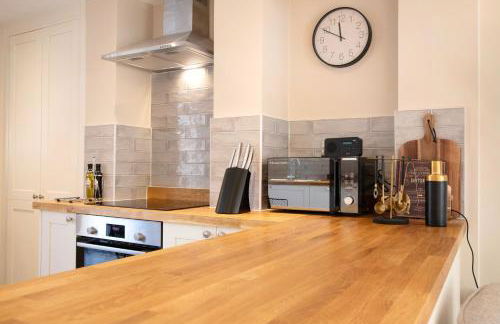 Beautifully refurbished cottage in lower Wivenhoe. - Foto 48