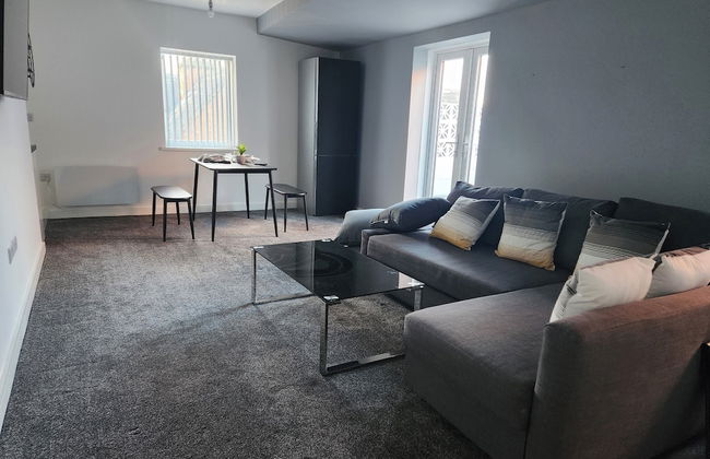 Derby City Centre Apartment With Roof Top Hot Tub - Foto 5