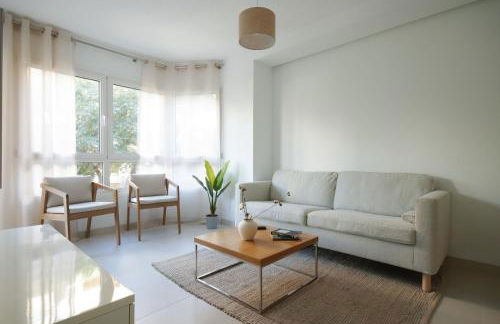 Beautiful apartment for a short stay - Photo 19