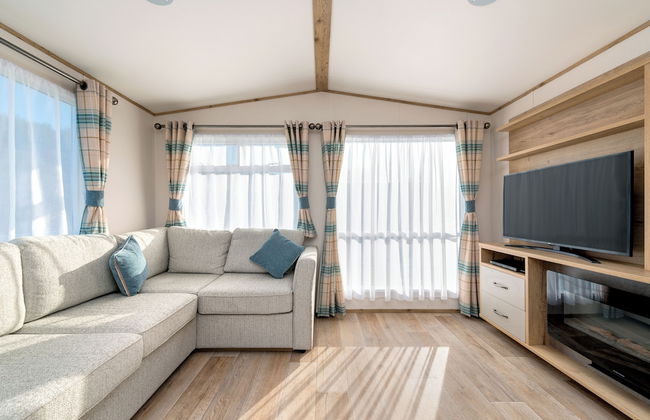 Cofton Holidays - Photo 18