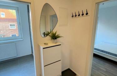 FEDDERSEN LIVING Kernsanierte Ferienwohnungen - Gemütlich - Netflix - Voll ausgestattet - zentral - Foto 51