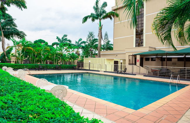 Dees Hotels - Foto 3