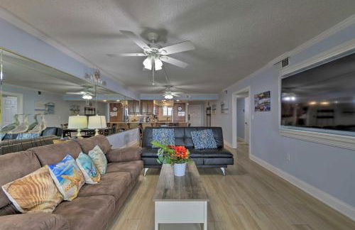 PCB Condo with Community Perks and Beach Access - Foto 15
