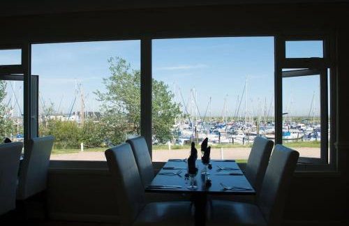 The Wobbin, Remote, Comfort, Sea Views and the beautiful Essex Marshes - Foto 28