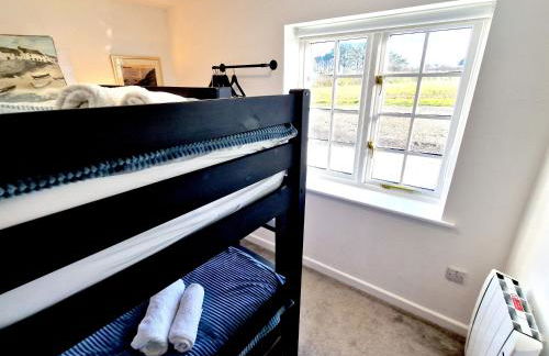 Great location very spacious. Sea and castle view - Foto 46