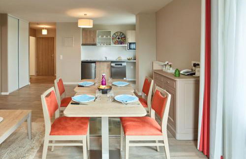 Zenao Appart'hôtels Suresnes - Foto 9