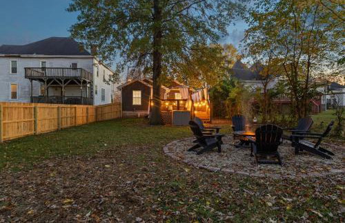 The Luxe Hot Tub Playground 12 Min to Horse Park - Foto 34