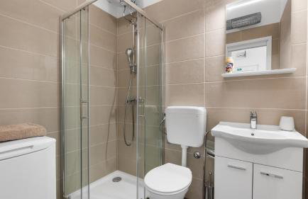 Apartment Anja with Balcony - Photo 8