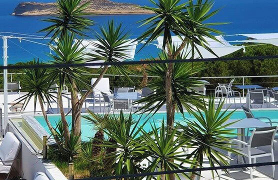 Exceptional Luxury Villa A Masterpiece of Elegance and Comfort - Foto 20