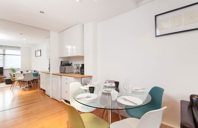 Spacious Apartment Berwick St &Oxford St - Foto 12