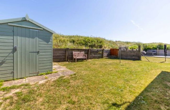 Host Stay Breezy Bungalow - Foto 17