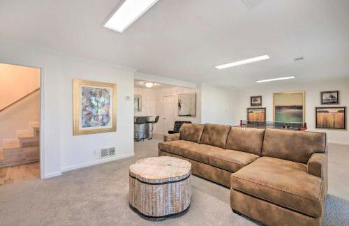 Serene Home with Fire Pit, Deck and Easy Access to ATL - Foto 16