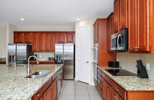 Spectacular Home Near Disney With Private Pool, Movie Theater And Pool Table With Waterpark & Resort Access - 332Sf - Foto 57