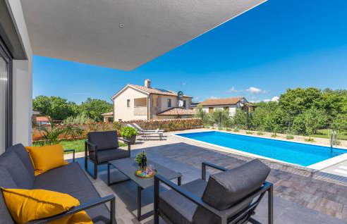 Villa Isabel with Heated Pool near Poreč - Foto 6