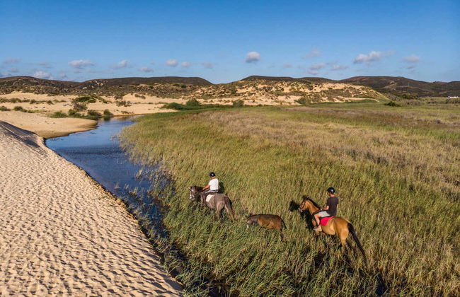 Paseo a caballo por la playa de Bordeira al atardecer - Foto 3