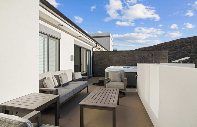 Brand New! Desert Cliff Sleeps 20 Guests! - Foto 54