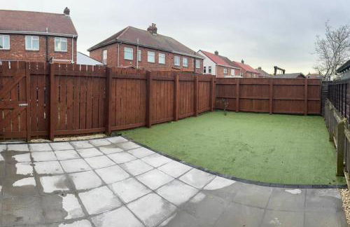 Bungalow - Sleeps 2 - Parking - Garden - Foto 4