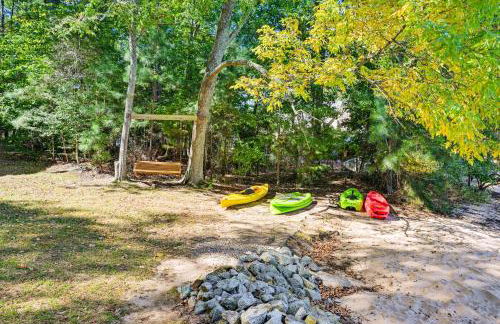 Private Dock and Beach! Lake Norman Cottage Hideaway - Foto 28