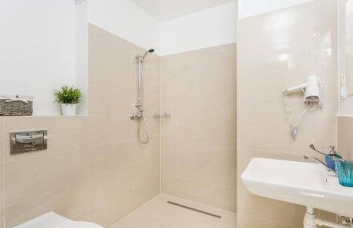 Venetian House Market Square Aparthotel - Photo 22