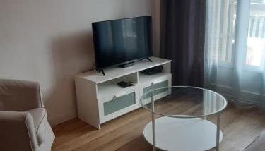 T2 entièrement équipé, proche toutes commodités - Foto 5