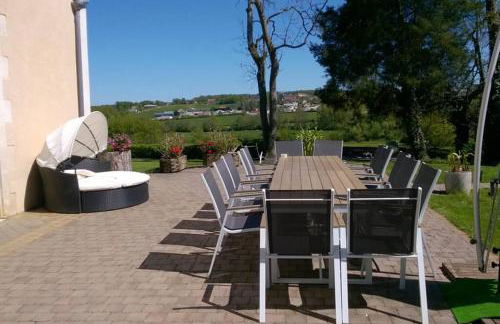 Gîte Château de Montboulon 4* Spa+piscine 14pers. - Foto 23